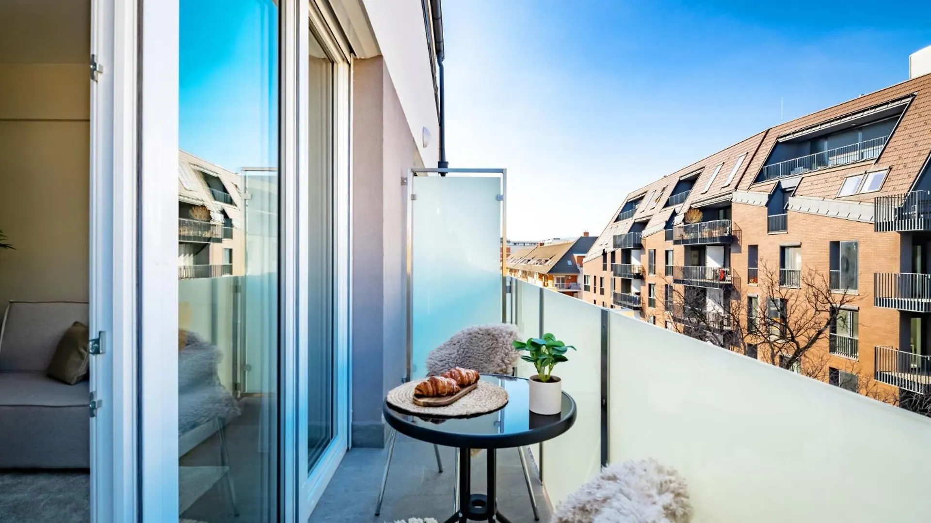 Parkwest Luxury Apartment Budapest